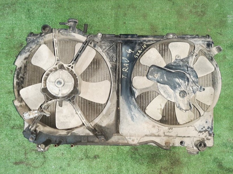 Радиатор двигателя Toyota Rav4 SXA10G 3S-FE