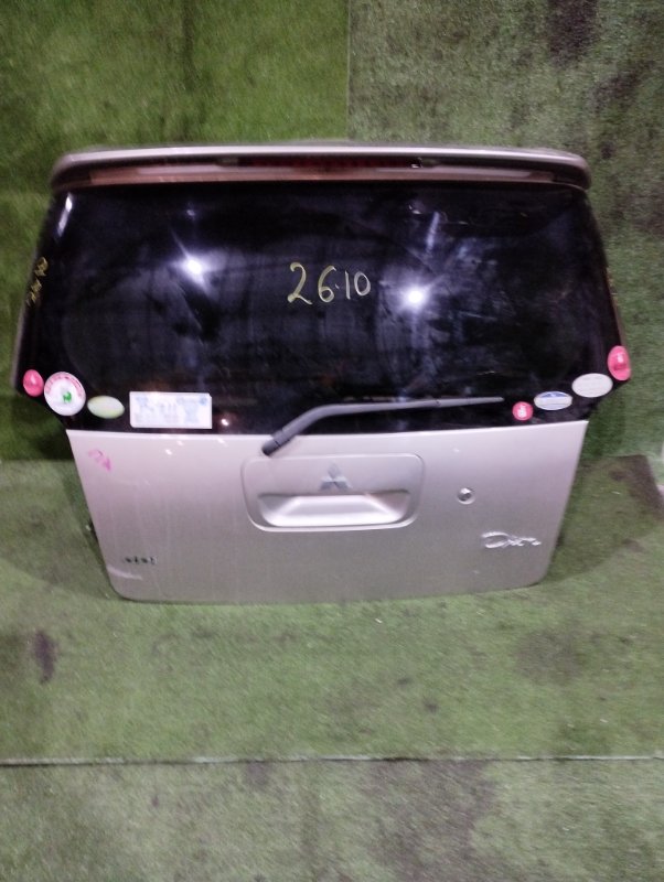 Дверь задняя багажника Mitsubishi Dion CR6W 4G94 2005