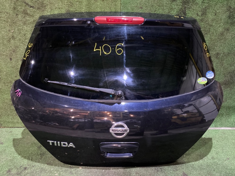 Дверь задняя багажника Nissan Tiida C11 HR15DE 2009