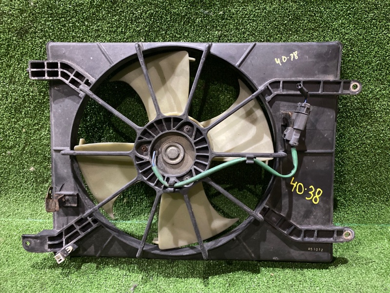 Вентилятор радиатора двигателя Honda Stepwgn RF3 K20A