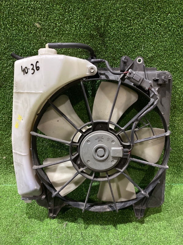 Вентилятор радиатора двигателя Honda Stream RN6 R18A
