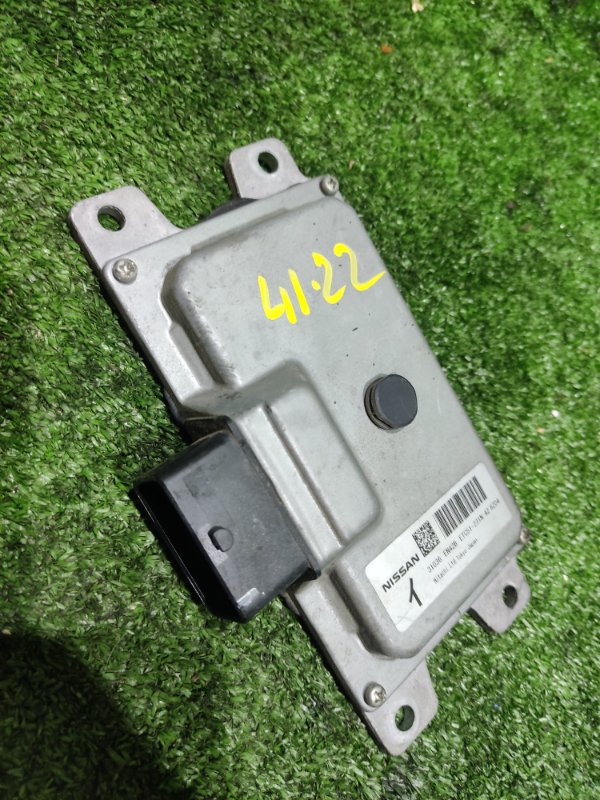 Блок управления кпп Nissan Lafesta B30 MR20DE 2007
