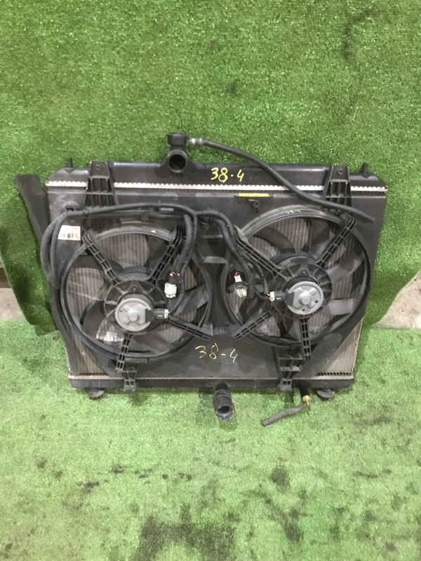 Радиатор двигателя Nissan Serena NC25 MR20DE