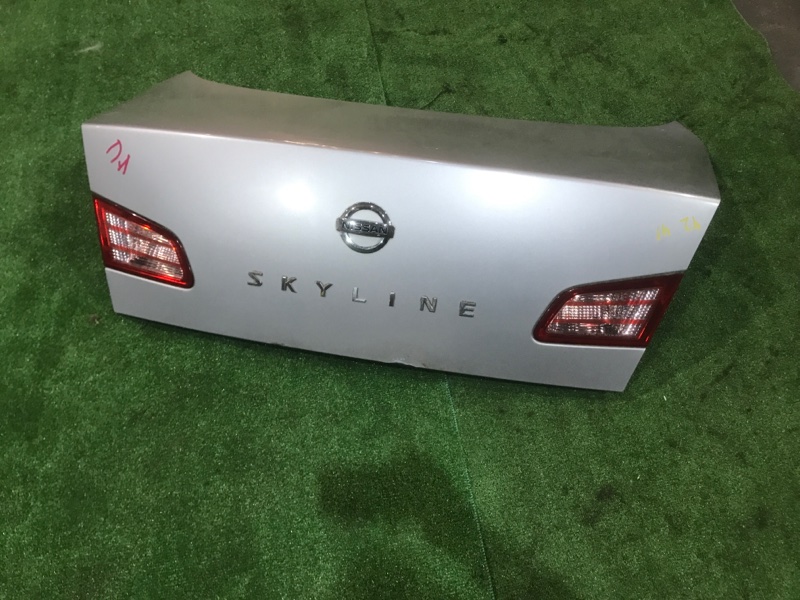 Крышка багажника Nissan Skyline NV35 VQ25DD 2004