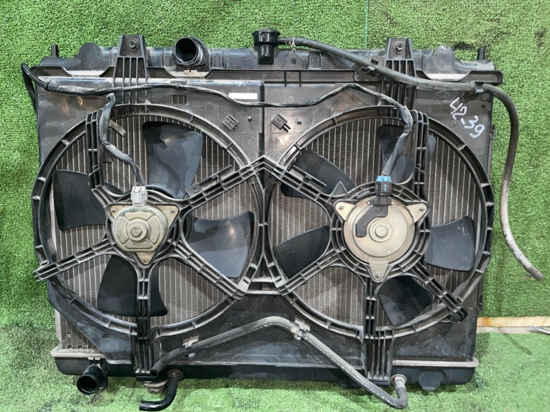 Радиатор двигателя Nissan Serena TNC24 QR20DE 2005