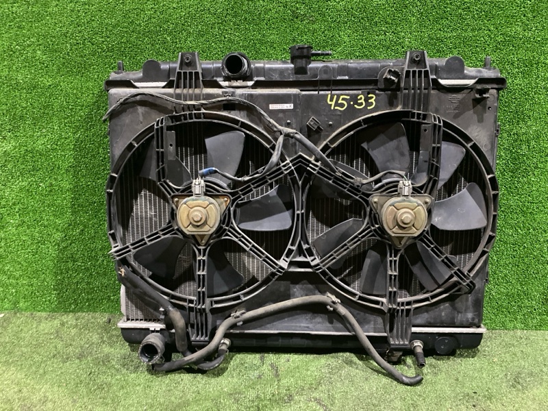 Радиатор двигателя Nissan Serena TC24 QR20DE