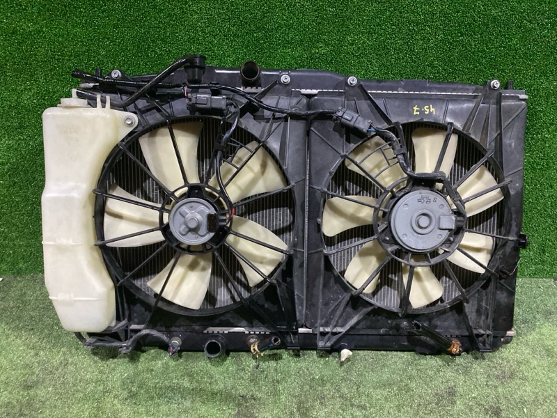 Радиатор двигателя Honda Odyssey RB1 K24A