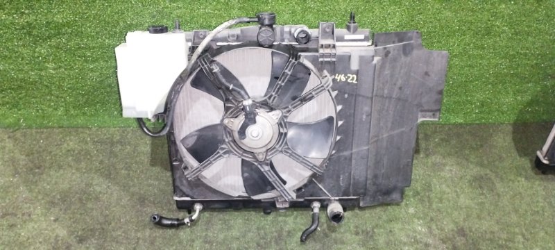 Радиатор двигателя Nissan Cube BZ11 CR14DE