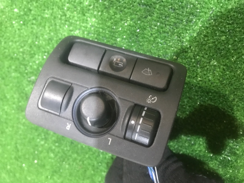 Кнопки в салон Subaru Legacy BP5 EJ203 2009