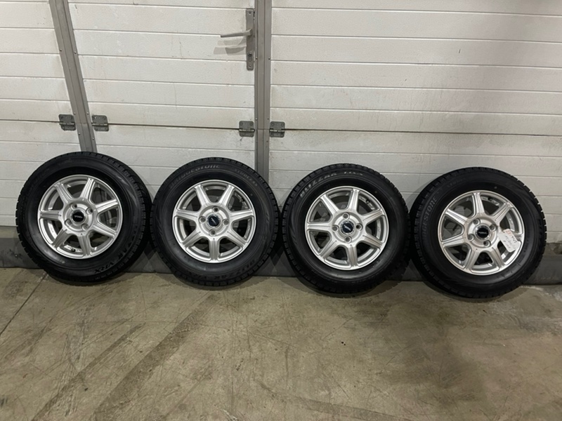 Колесо зимнее R13 / 145 / 80 Bridgestone Blizzak VRX 4x100 лит. 43ET