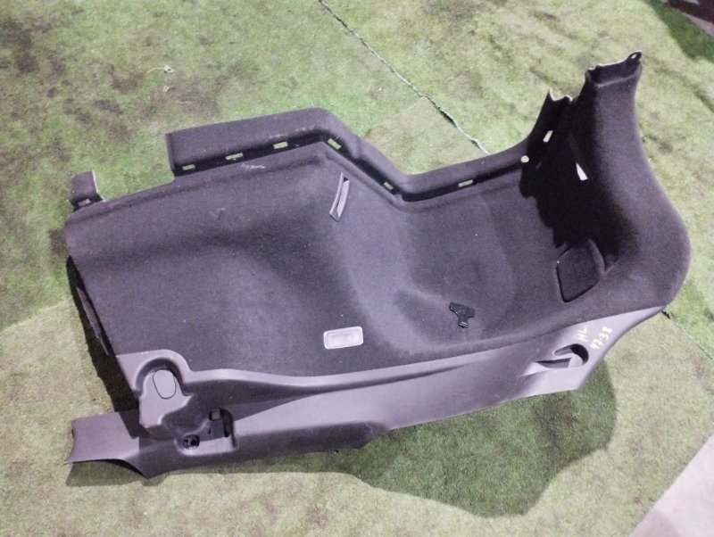 Обшивка багажника Toyota Avensis ZRT272 3ZR-FAE задняя левая