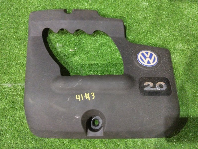 Крышка на двигатель декоративная Volkswagen Golf APK 2000