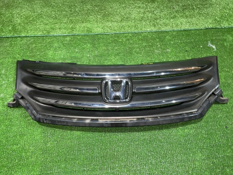 Решетка радиатора Honda Freed GB3