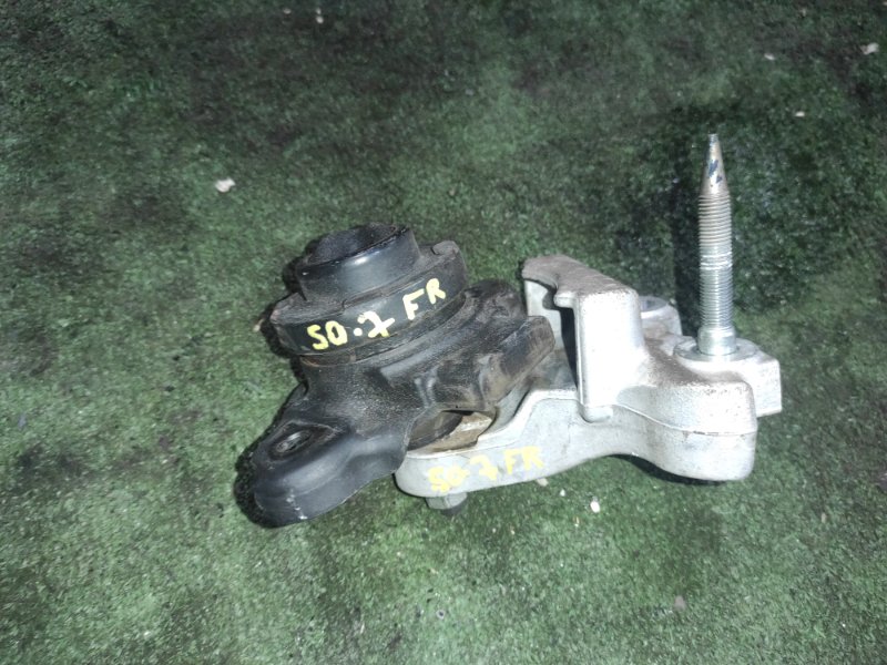 Подушка двигателя Honda Fit GD1 L13A передняя правая