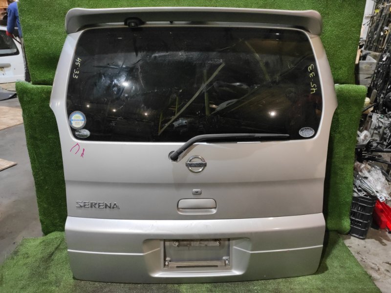 Дверь задняя багажника Nissan Serena TC24 QR20DE