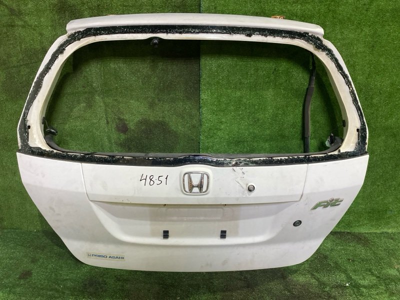 Дверь задняя багажника Honda Fit GD1 L13A