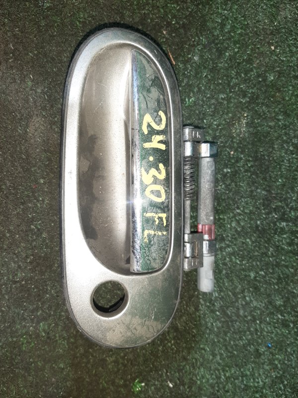 Ручка наружная Nissan Bluebird Sylphy QG10 QG18DE передняя левая