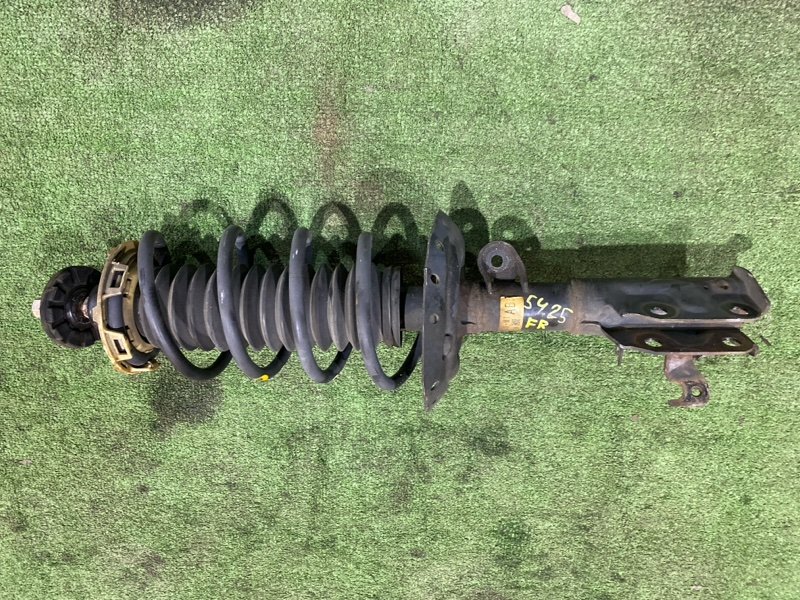 Стойка подвески Honda Fit GE8 L15A передняя правая