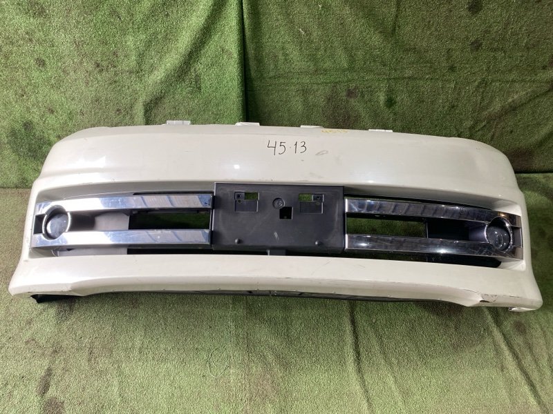 Бампер Nissan Serena C25 MR20DE