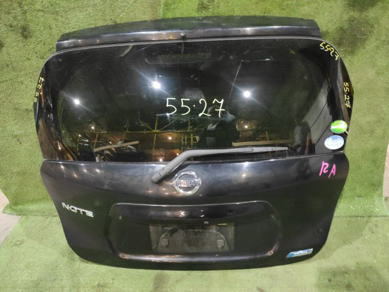 Дверь задняя багажника Nissan Note E12 HR12DE 2012