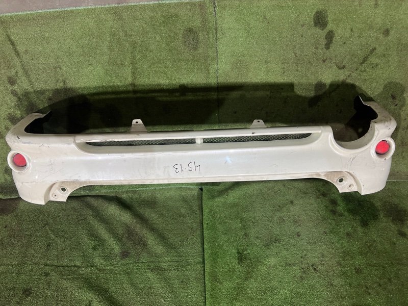 Бампер Nissan Serena C25 MR20DE задний