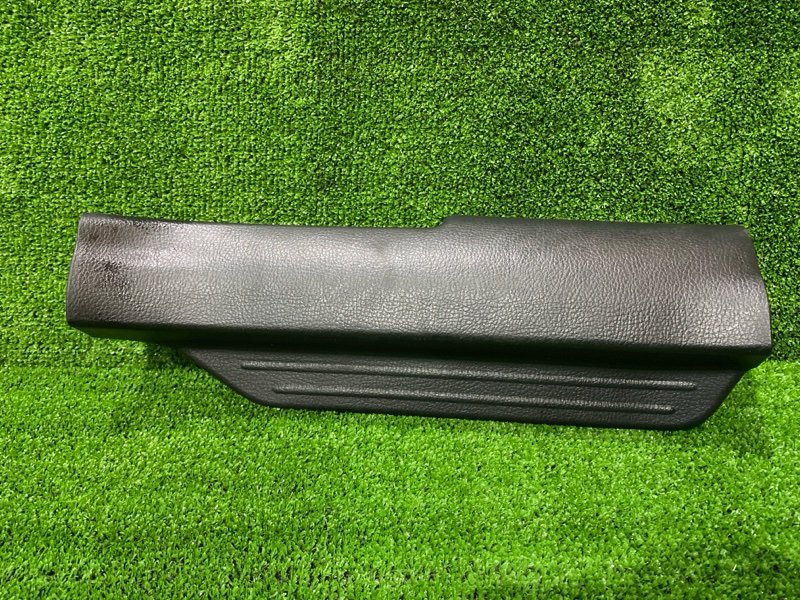 Накладка порога Mazda Verisa DC5W ZY-VE задняя правая