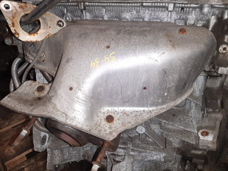 Коллектор выпускной Nissan Serena CC25 MR20DE