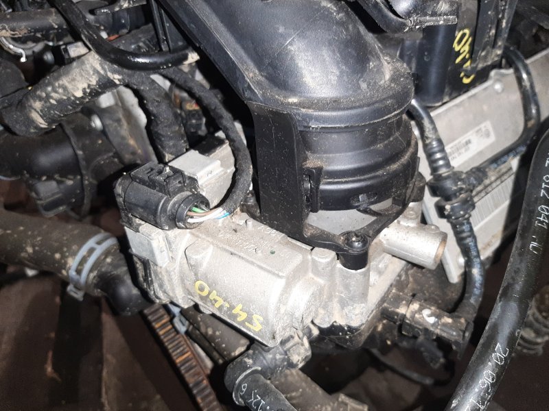 Заслонка дроссельная Volkswagen Polo 6R1 CBZD 2011 год