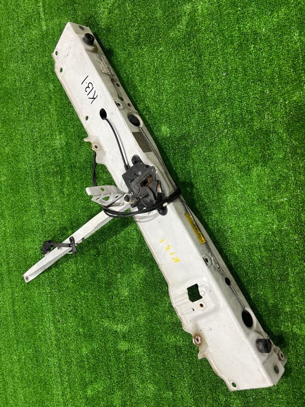 Рамка радиатора Toyota Sienta NCP85 1NZ-FE