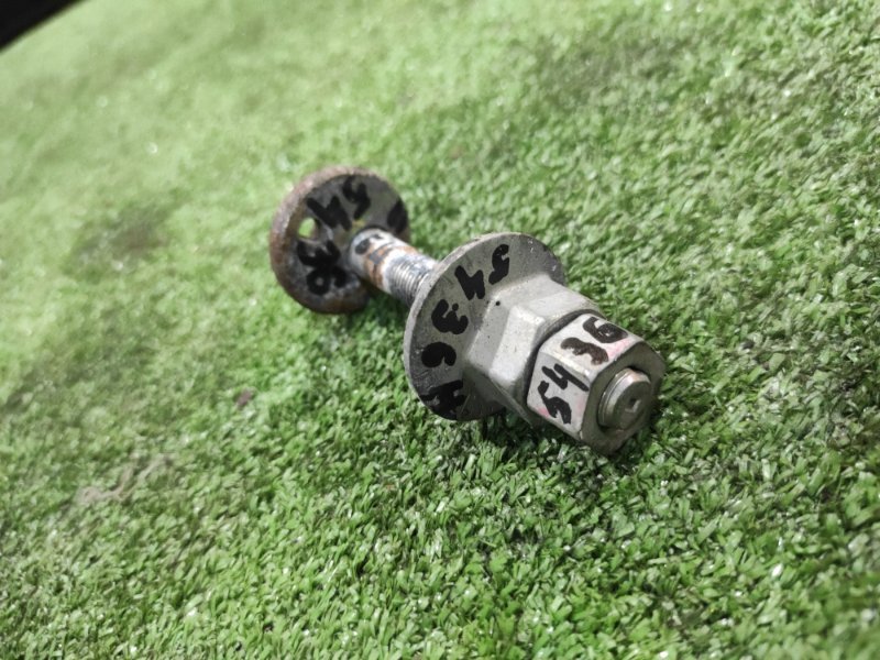 Болт регулировочный Toyota Mark X GRX130 4GR-FSE