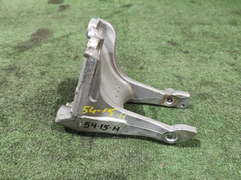Подушка двигателя Honda Stepwgn RG1 K20A задняя