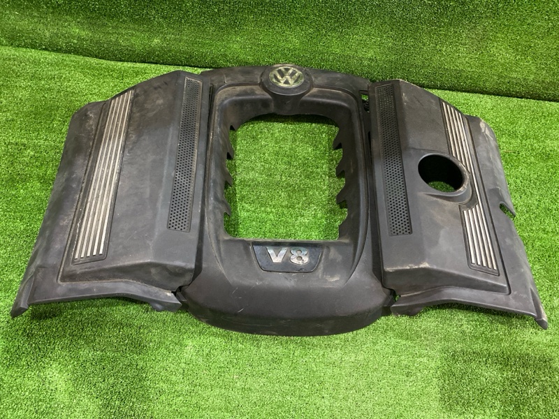 Крышка на двигатель декоративная Volkswagen Touareg 7LA AXQ 2005