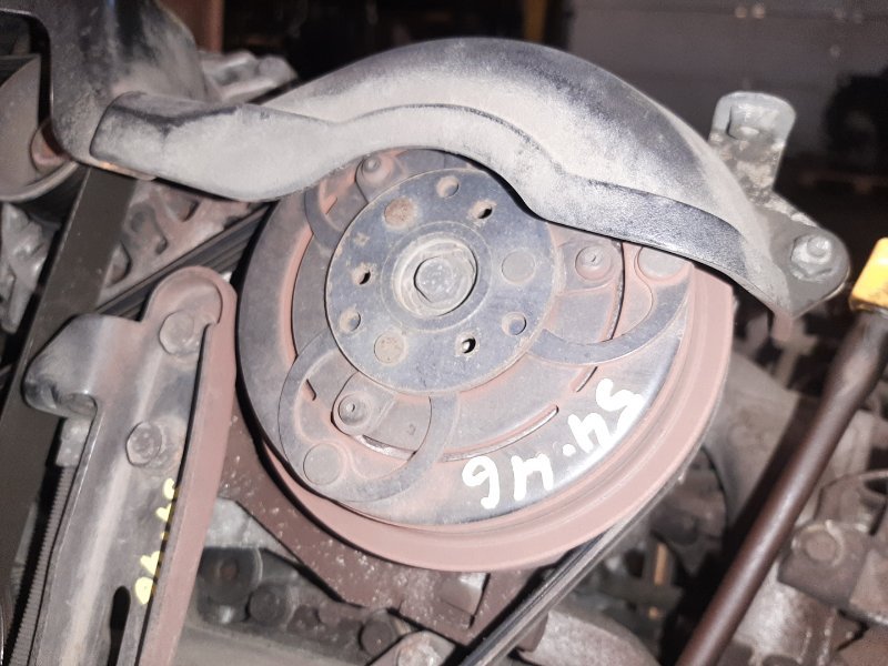 Компрессор кондиционера Subaru Forester SG5 EJ20