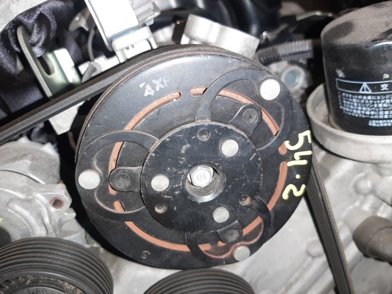 Компрессор кондиционера Subaru Impreza GP7 FB20