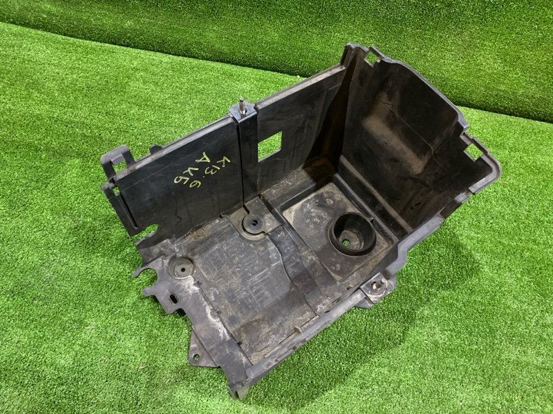 Полка под аккумулятор Mazda Axela BK3P L3 2005