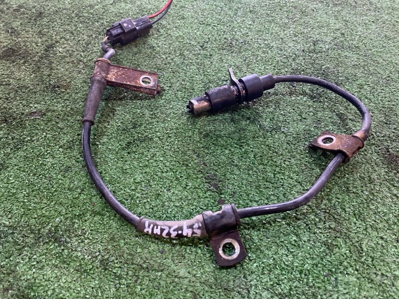 Датчик abs Mitsubishi Diamante F17A 6G72 задний правый