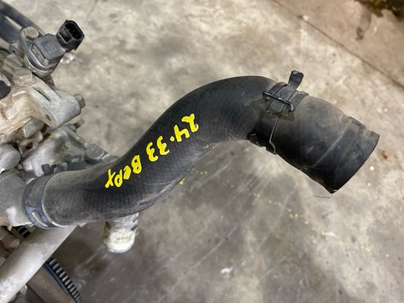 Патрубок верхний Mitsubishi Dion CR6W 4G94