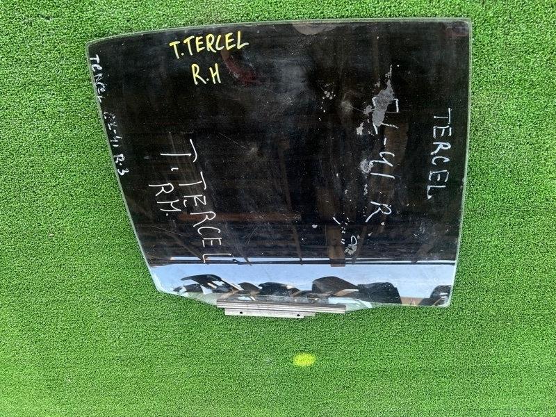 Стекло боковое Toyota Tercel заднее правое (б/у)