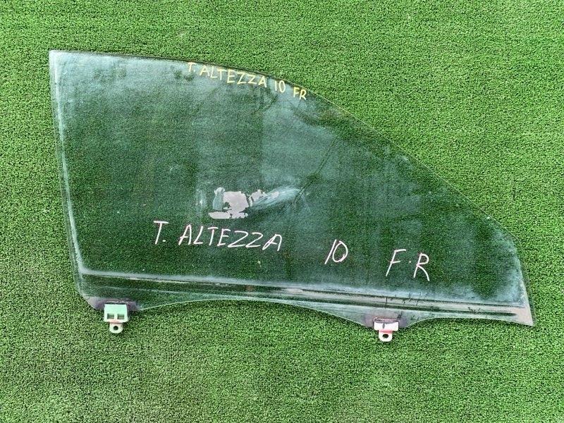 Стекло боковое Toyota Altezza SXE10 переднее правое (б/у)