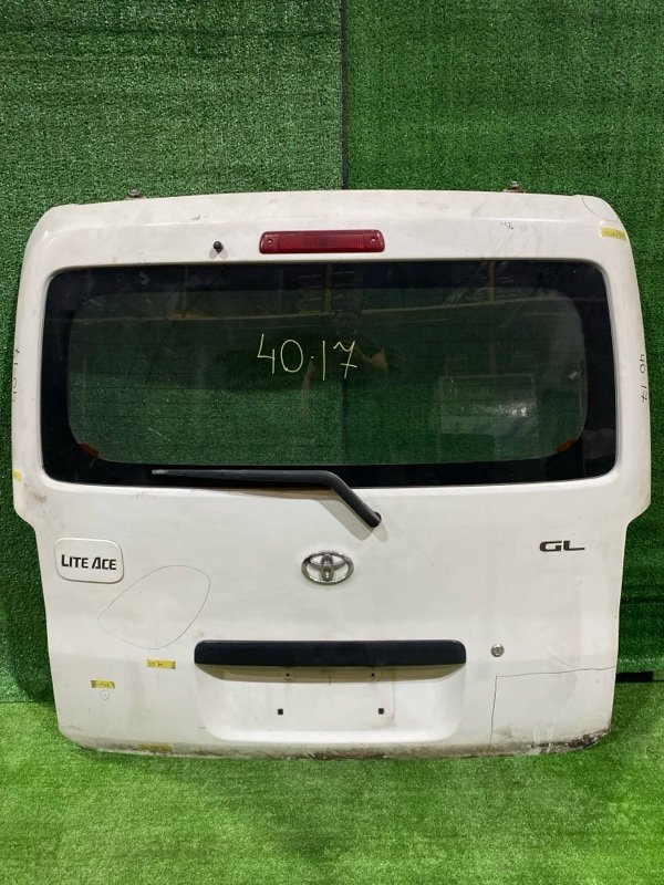 Дверь задняя багажника Toyota Townace S412M 3SZ-VE 2012 (б/у)
