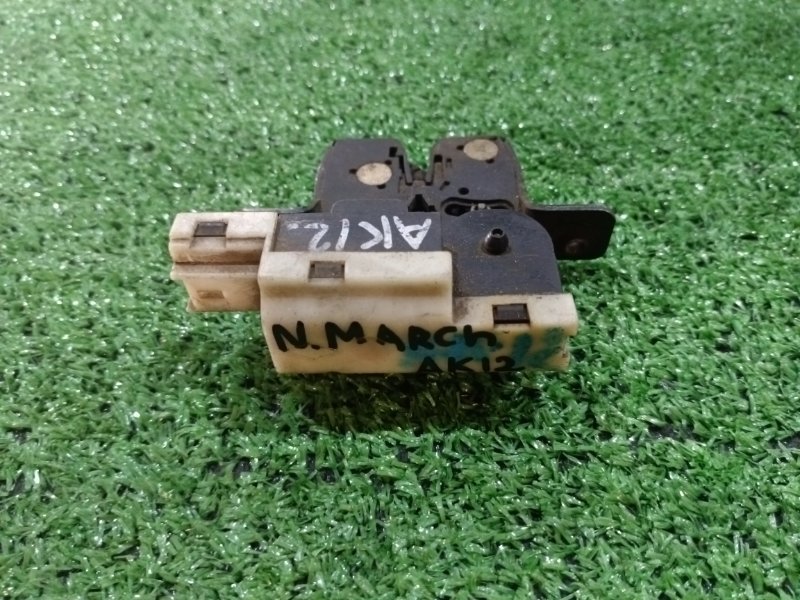Замок багажника Nissan March AK12 (б/у)