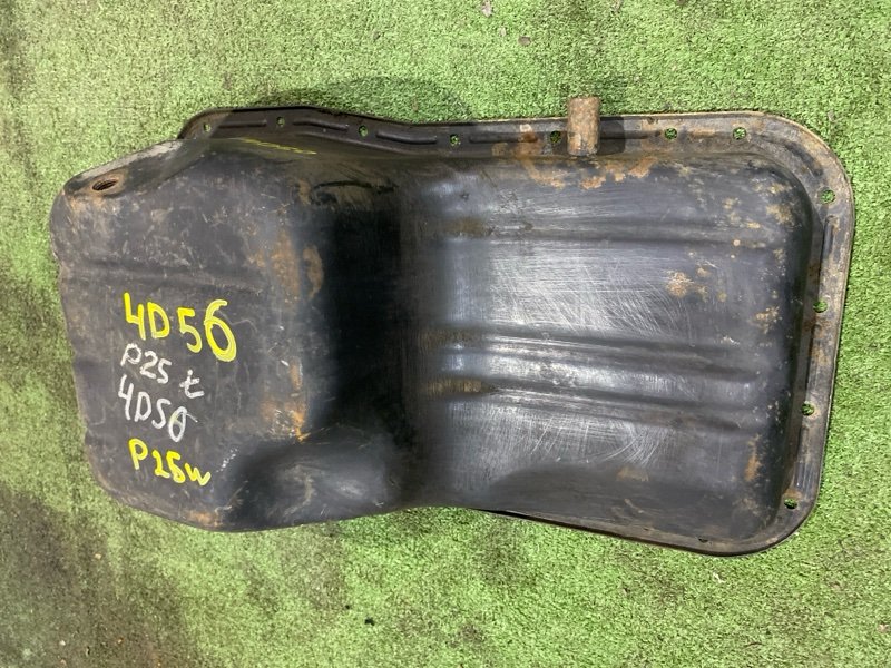 Поддон Mitsubishi Delica 4D56 (б/у)