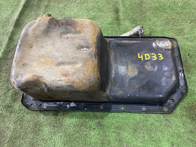 Поддон Mitsubishi 4D33 (б/у) Поддон Mitsubishi 4D33 (б/у)