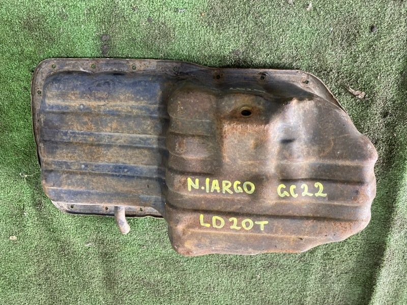 Поддон Nissan Largo CD20 (б/у)
