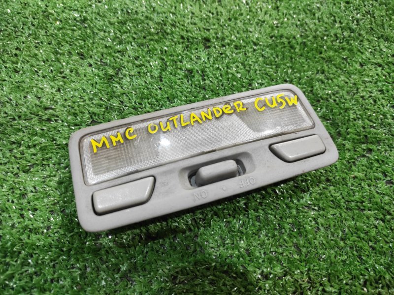 Плафон салона Mitsubishi Outlander CU5W 4G69 2005 (б/у)