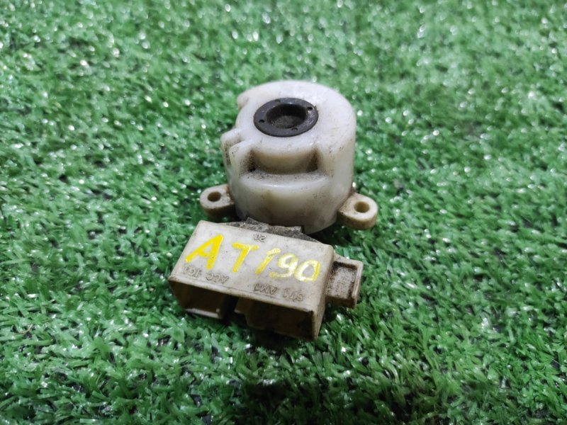 Контактная группа зажигания Toyota AT190 (б/у)