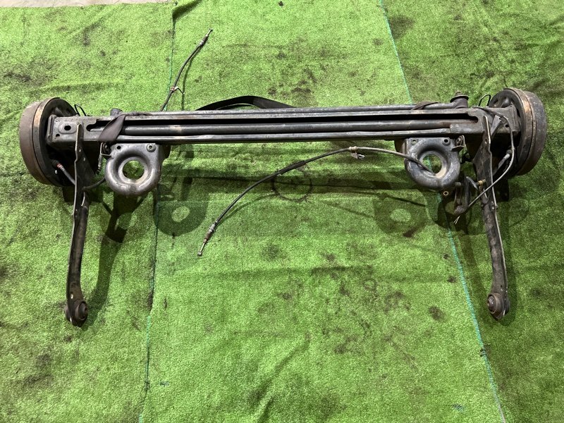 Балка поперечная Mazda MPV LW3W L3 2002 (б/у)