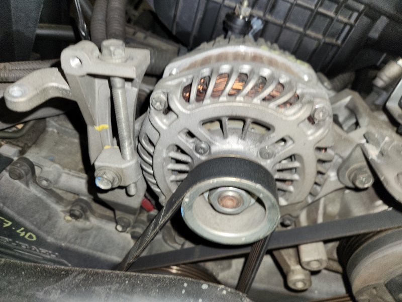 Генератор Subaru Exiga YA5 EJ204 2009 (б/у)
