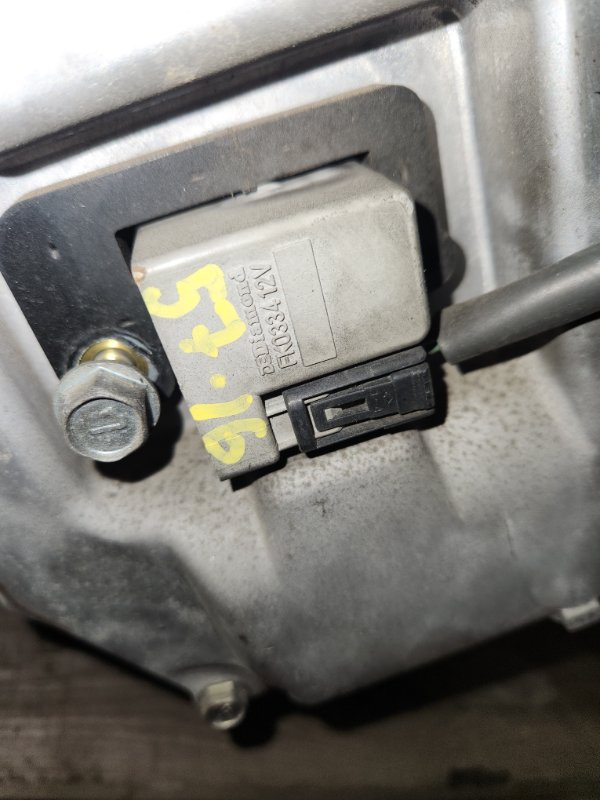 Катушка зажигания Subaru Exiga YA4 EJ204 2010 (б/у)