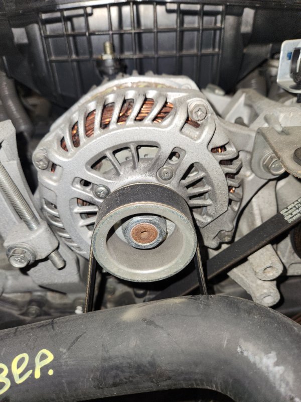Генератор Subaru Exiga YA4 EJ204 2010 (б/у)